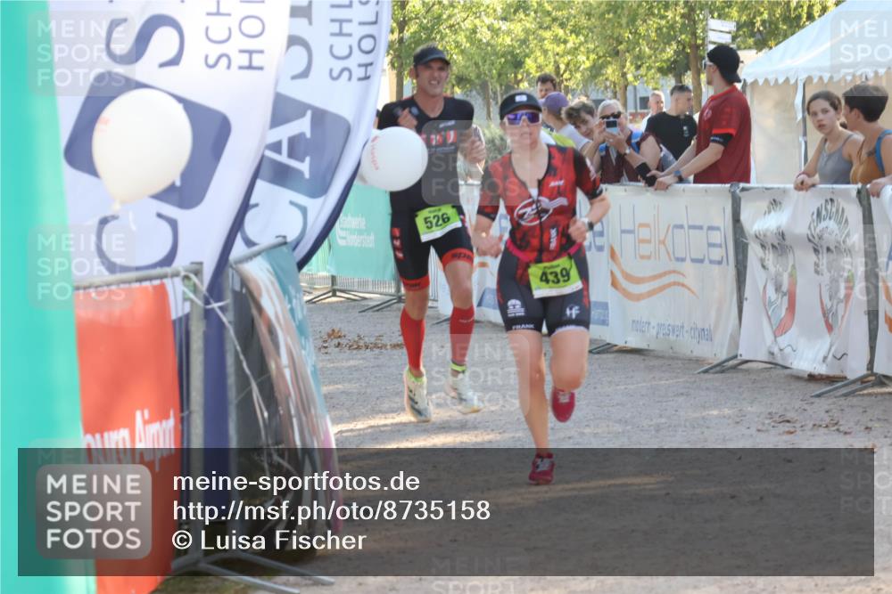 07.09.2025 - 19. Norderstedt Triathlon Luisa Fischer http://msf.ph/oto/8735158 07.09.2025 16:35:43 Ziel 439, 526, 1600 meine-sportfotos.de