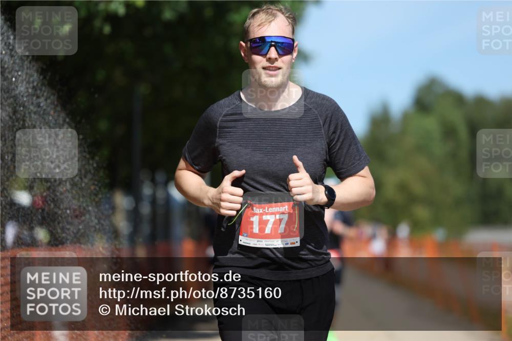 07.09.2025 - 19. Norderstedt Triathlon Michael Strokosch http://msf.ph/oto/8735160 07.09.2025 13:01:30 Laufen 177, 210, 250, 1376 meine-sportfotos.de