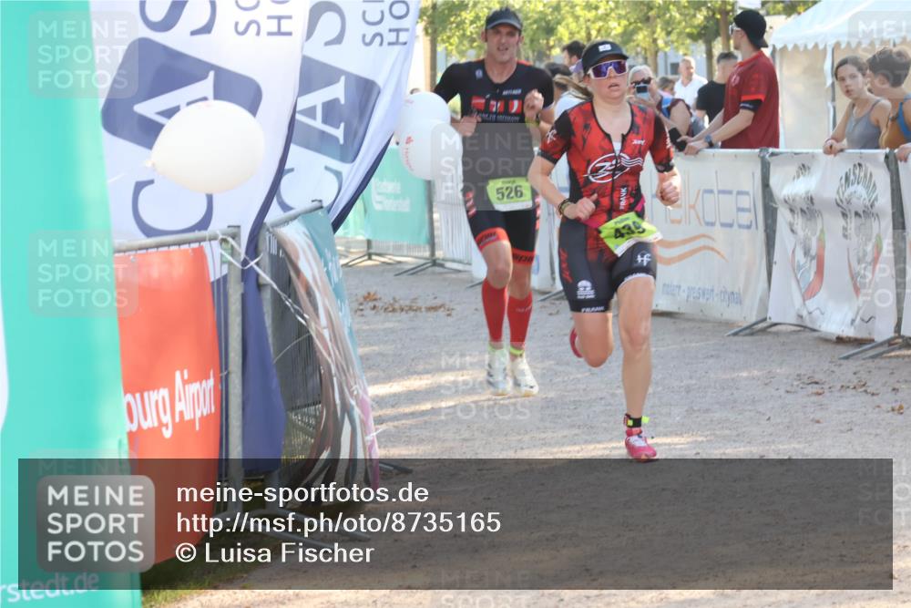 07.09.2025 - 19. Norderstedt Triathlon Luisa Fischer http://msf.ph/oto/8735165 07.09.2025 16:35:43 Ziel 439, 526, 1600 meine-sportfotos.de