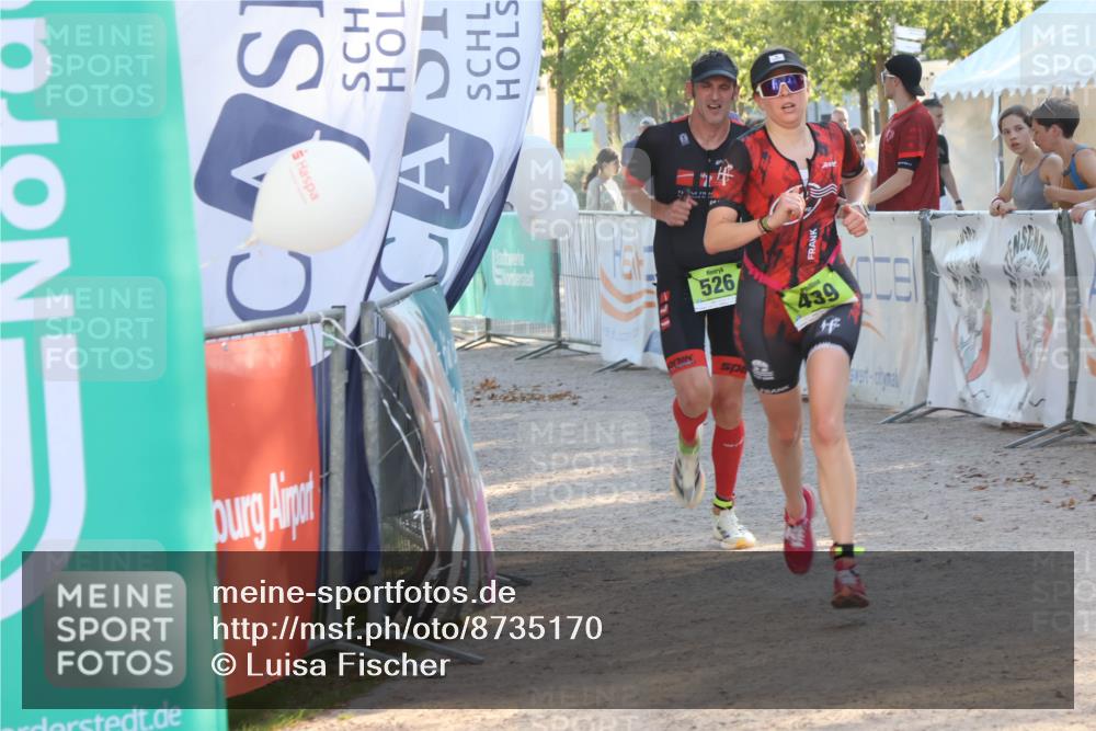 07.09.2025 - 19. Norderstedt Triathlon Luisa Fischer http://msf.ph/oto/8735170 07.09.2025 16:35:43 Ziel 439, 526, 1600 meine-sportfotos.de