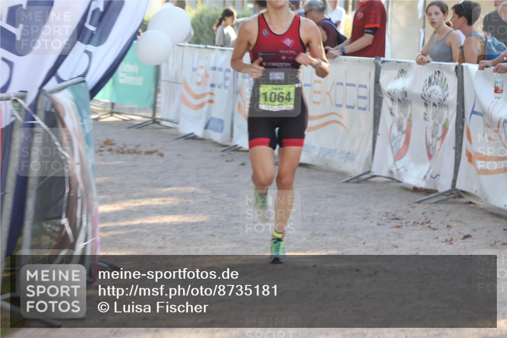 07.09.2025 - 19. Norderstedt Triathlon Luisa Fischer http://msf.ph/oto/8735181 07.09.2025 16:35:50 Ziel 439, 526, 1064, 1600 meine-sportfotos.de