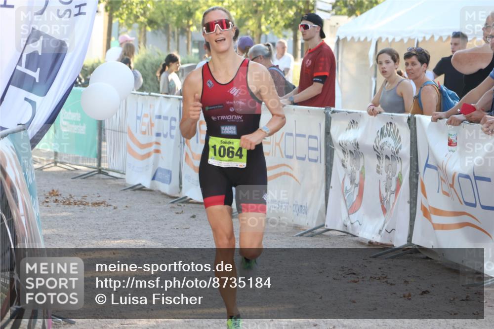 07.09.2025 - 19. Norderstedt Triathlon Luisa Fischer http://msf.ph/oto/8735184 07.09.2025 16:35:50 Ziel 439, 526, 1064, 1600 meine-sportfotos.de