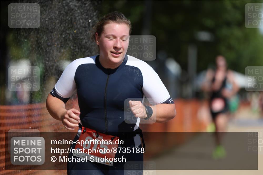 07.09.2025 - 19. Norderstedt Triathlon Michael Strokosch http://msf.ph/oto/8735188 07.09.2025 12:19:59 Laufen 215, 791, 815, 1225 meine-sportfotos.de