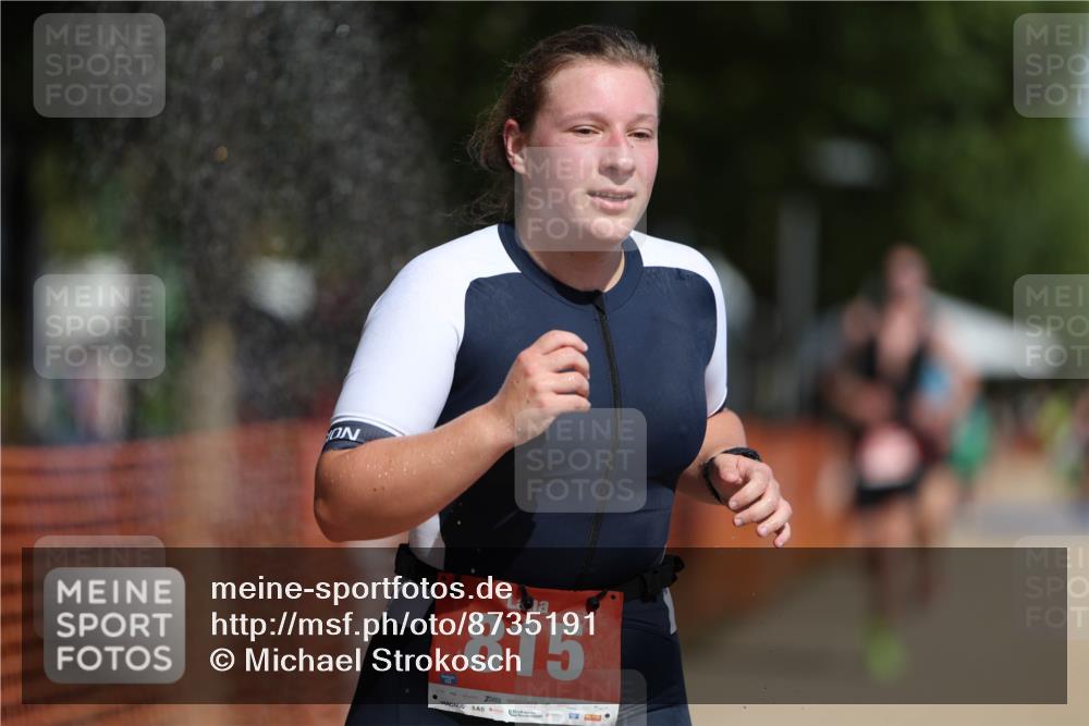 07.09.2025 - 19. Norderstedt Triathlon Michael Strokosch http://msf.ph/oto/8735191 07.09.2025 12:19:59 Laufen 215, 791, 815, 1225 meine-sportfotos.de