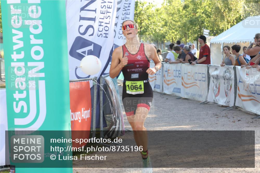 07.09.2025 - 19. Norderstedt Triathlon Luisa Fischer http://msf.ph/oto/8735196 07.09.2025 16:35:52 Ziel 439, 526, 1064 meine-sportfotos.de