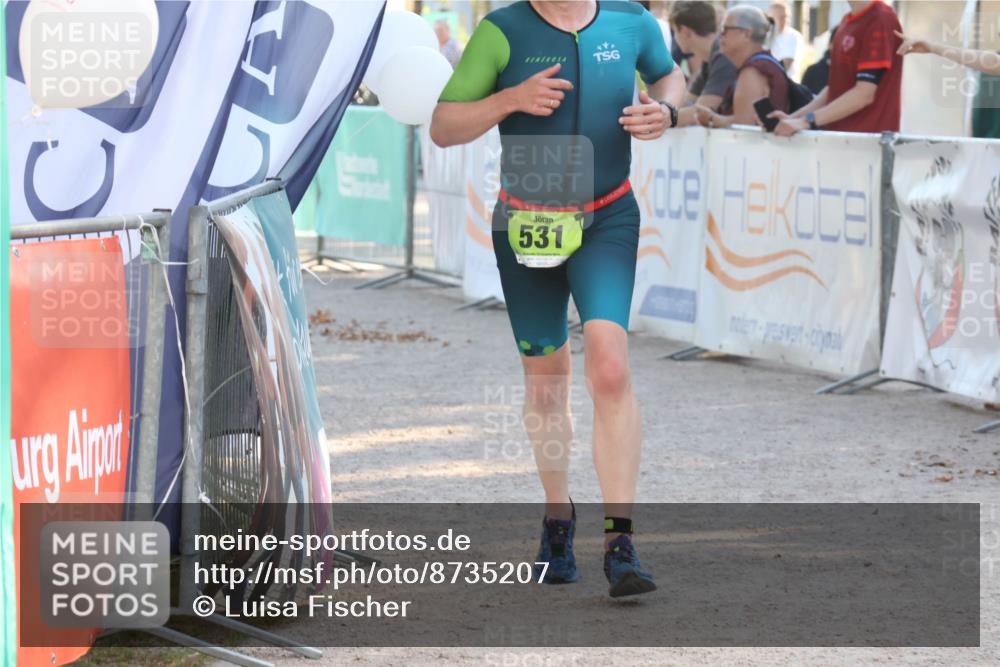 07.09.2025 - 19. Norderstedt Triathlon Luisa Fischer http://msf.ph/oto/8735207 07.09.2025 16:35:57 Ziel 531, 1064 meine-sportfotos.de