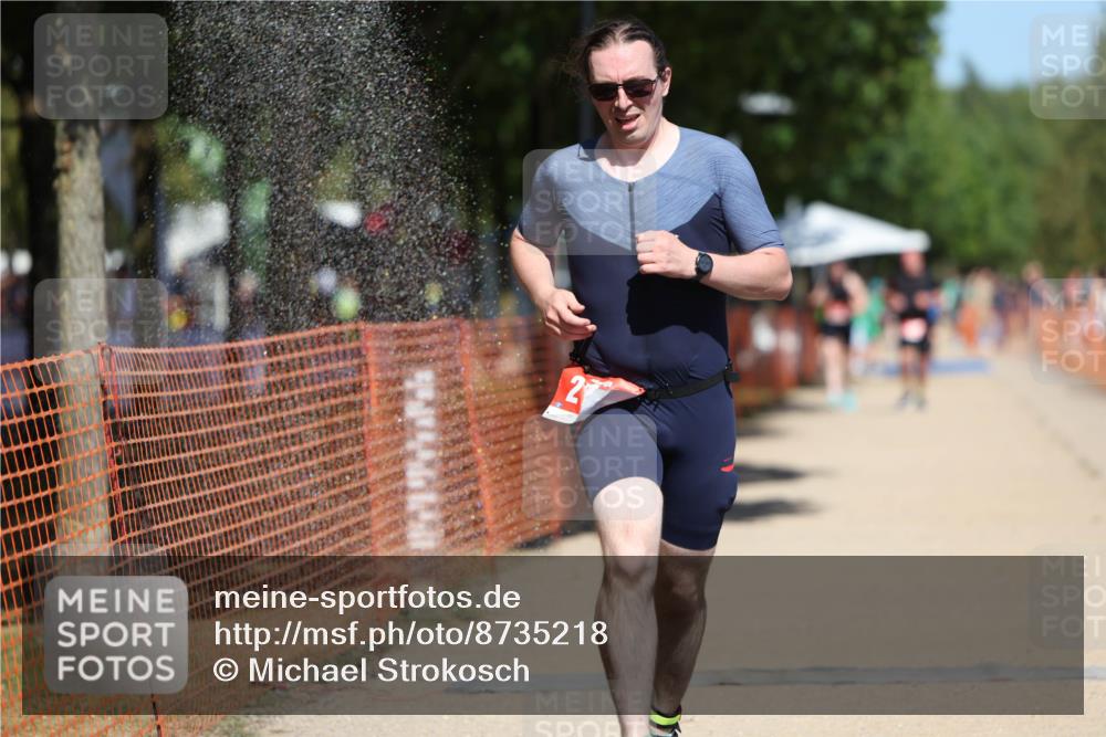 07.09.2025 - 19. Norderstedt Triathlon Michael Strokosch http://msf.ph/oto/8735218 07.09.2025 13:01:35 Laufen 210, 250 meine-sportfotos.de