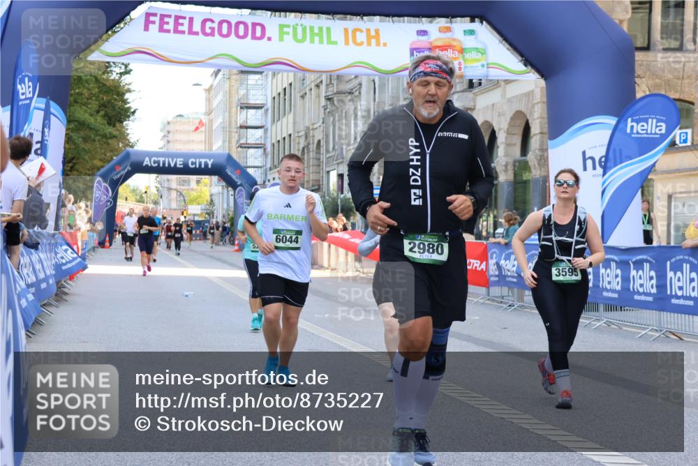 07.09.2025 - BARMER Alsterlauf Strokosch-Dieckow http://msf.ph/oto/8735227 07.09.2025 10:20:14 Ziel 2685, 2686, 2977, 3216, 3297, 3672, 3786, 3787, 3969, 4151, 4152, 4331, 4414, 4774, 4901, 4971, 5594 meine-sportfotos.de