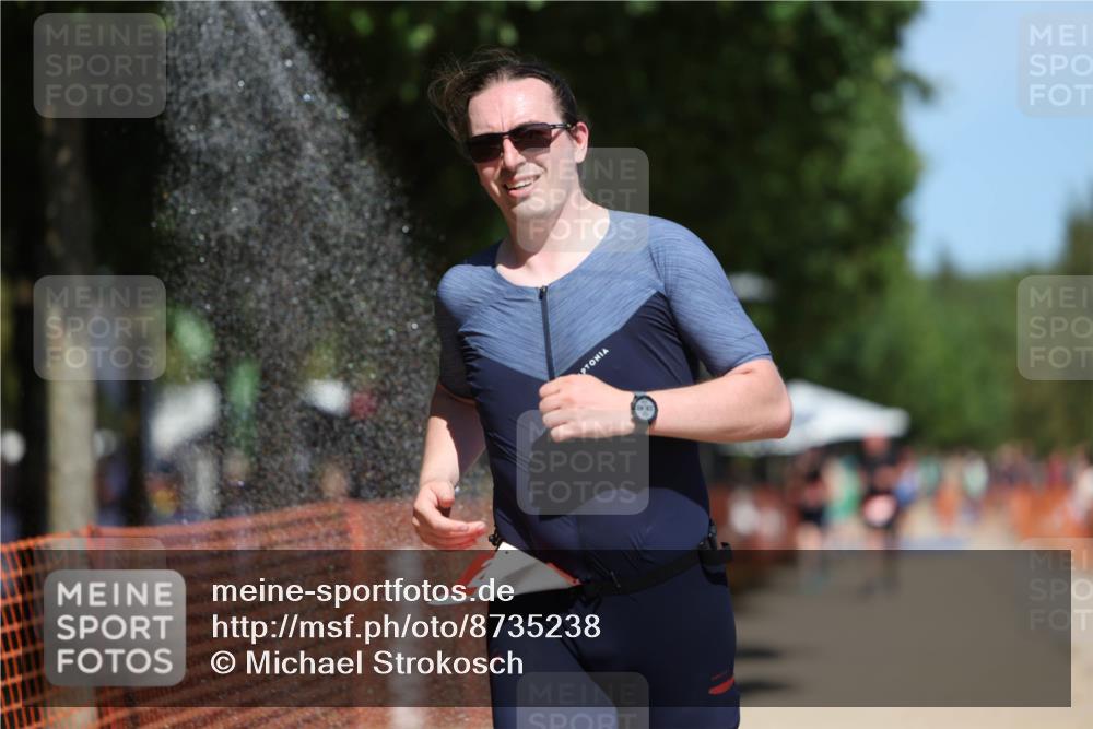 07.09.2025 - 19. Norderstedt Triathlon Michael Strokosch http://msf.ph/oto/8735238 07.09.2025 13:01:36 Laufen 210, 250 meine-sportfotos.de