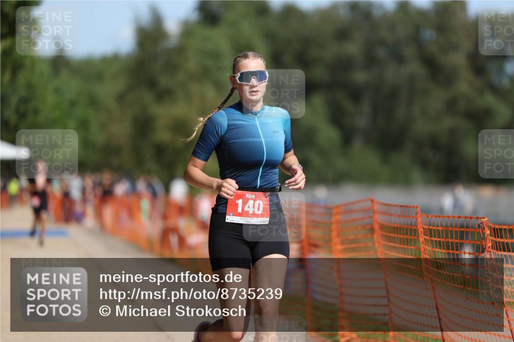 07.09.2025 - 19. Norderstedt Triathlon Michael Strokosch http://msf.ph/oto/8735239 07.09.2025 12:20:07 Laufen 140, 1225, 1278 meine-sportfotos.de