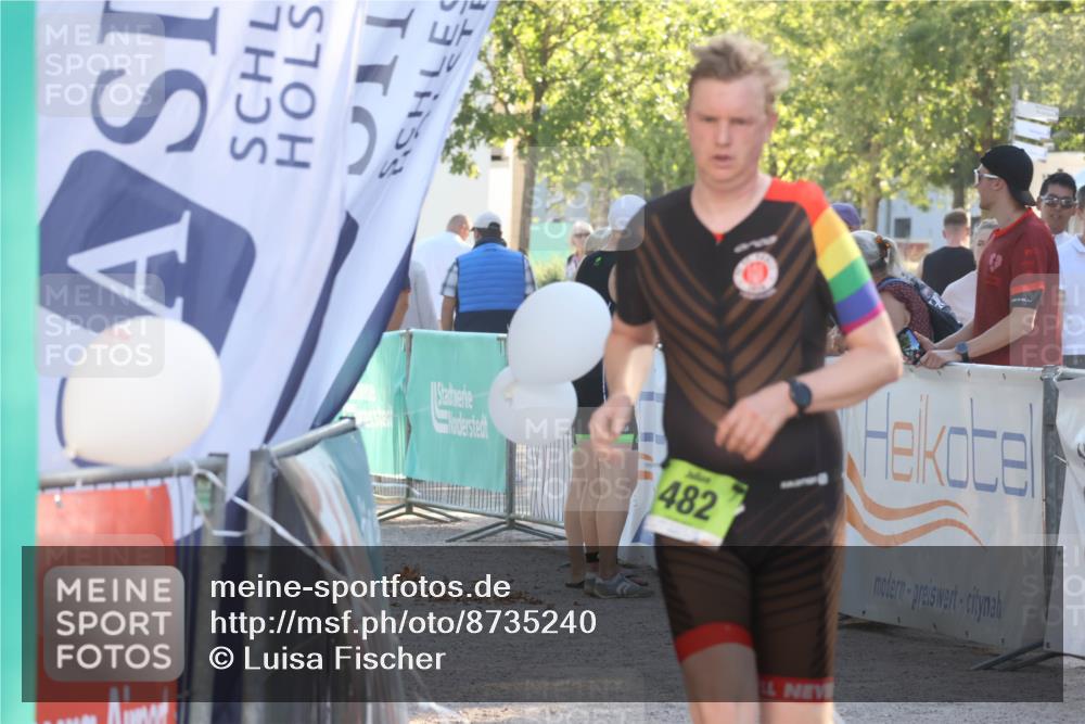 07.09.2025 - 19. Norderstedt Triathlon Luisa Fischer http://msf.ph/oto/8735240 07.09.2025 16:36:22 Ziel 482 meine-sportfotos.de