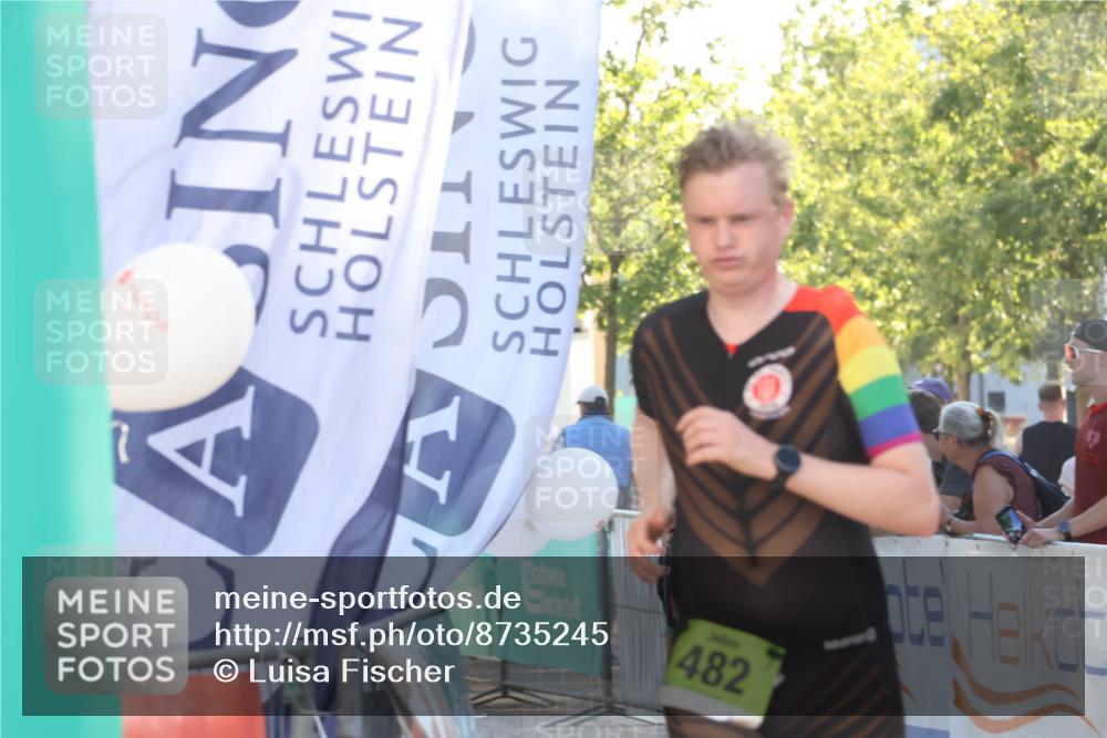 07.09.2025 - 19. Norderstedt Triathlon Luisa Fischer http://msf.ph/oto/8735245 07.09.2025 16:36:23 Ziel 482 meine-sportfotos.de