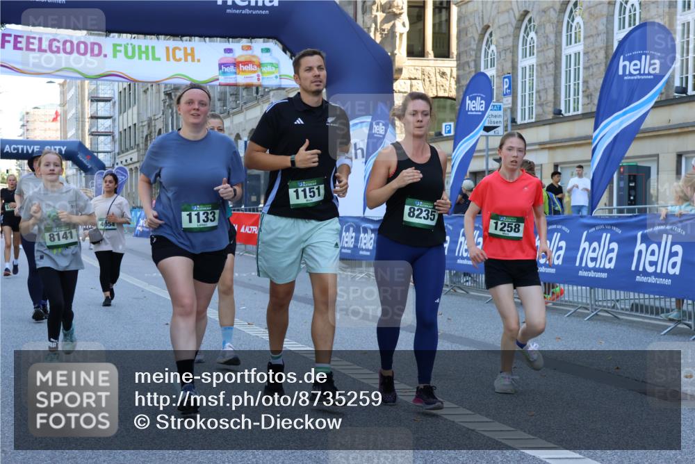 07.09.2025 - BARMER Alsterlauf Strokosch-Dieckow http://msf.ph/oto/8735259 07.09.2025 11:45:26 Ziel 1018, 1059 meine-sportfotos.de