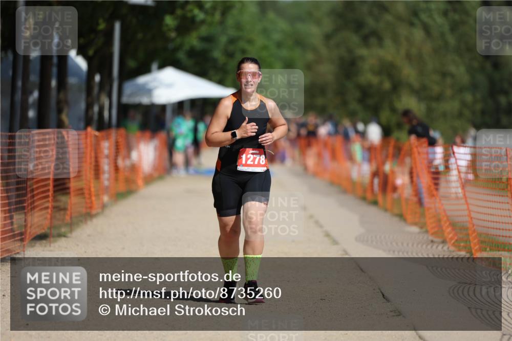 07.09.2025 - 19. Norderstedt Triathlon Michael Strokosch http://msf.ph/oto/8735260 07.09.2025 12:20:10 Laufen 140, 1278 meine-sportfotos.de