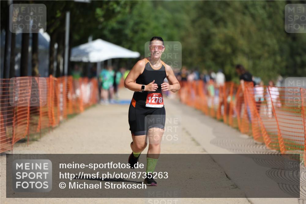 07.09.2025 - 19. Norderstedt Triathlon Michael Strokosch http://msf.ph/oto/8735263 07.09.2025 12:20:10 Laufen 140, 1278 meine-sportfotos.de