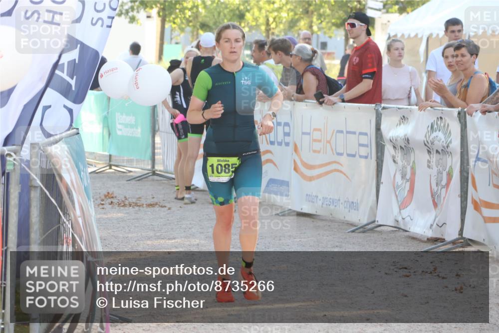07.09.2025 - 19. Norderstedt Triathlon Luisa Fischer http://msf.ph/oto/8735266 07.09.2025 16:36:27 Ziel 482, 1085 meine-sportfotos.de
