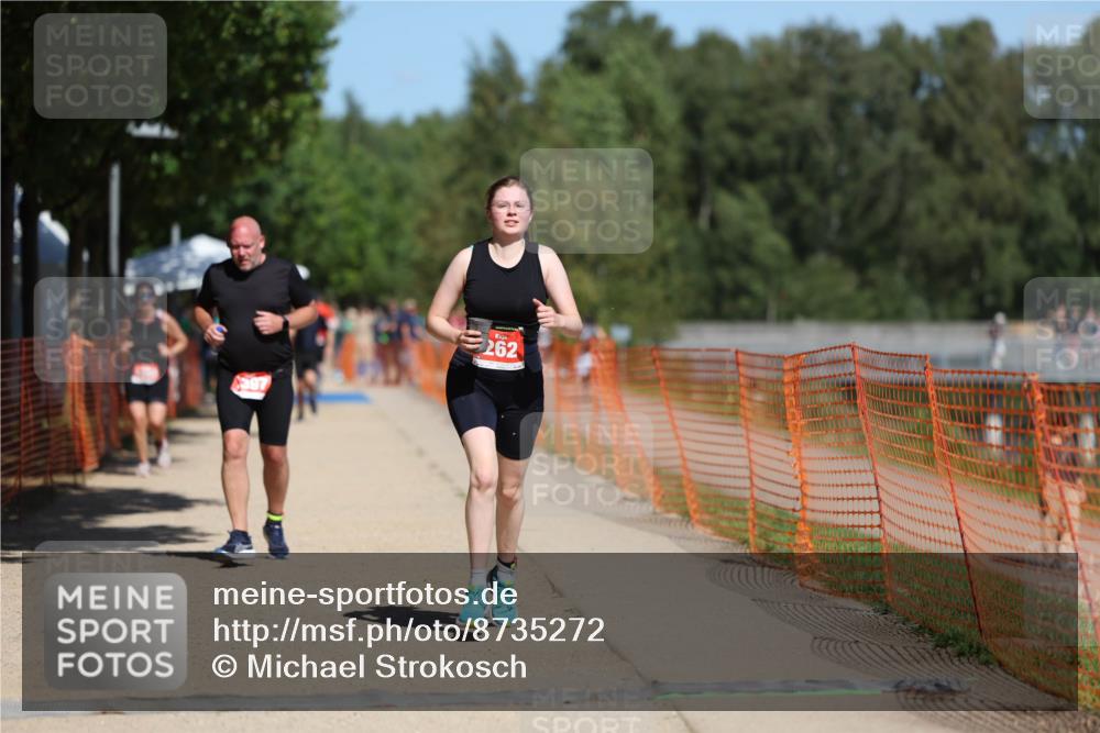 07.09.2025 - 19. Norderstedt Triathlon Michael Strokosch http://msf.ph/oto/8735272 07.09.2025 13:01:45 Laufen 262, 1397 meine-sportfotos.de