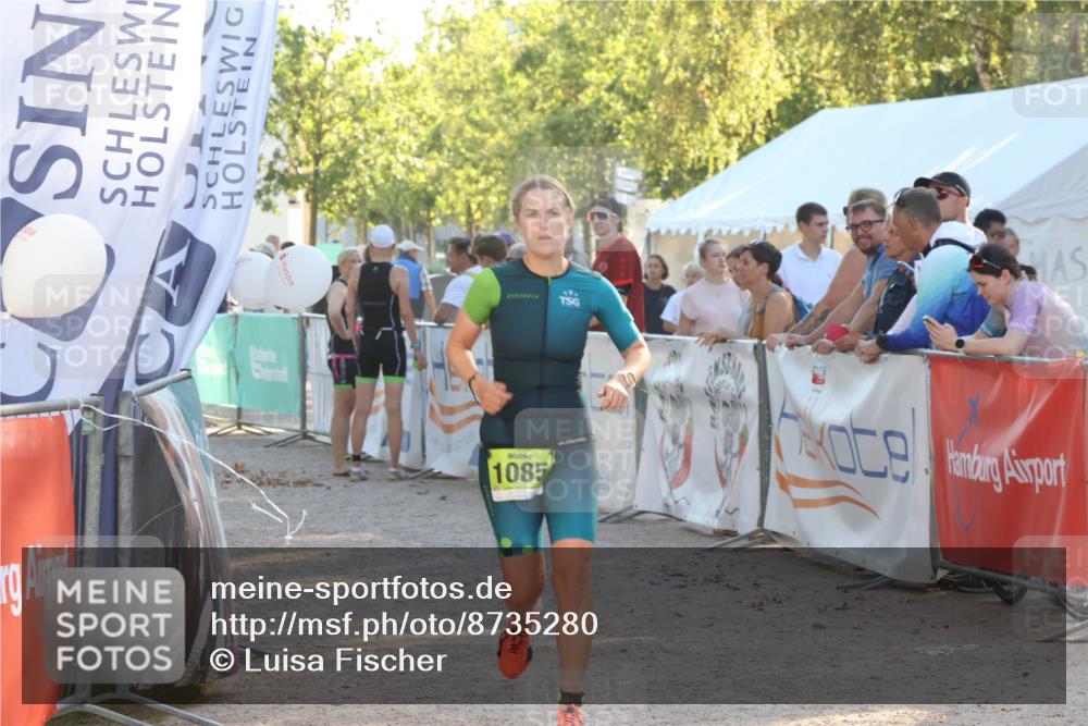 07.09.2025 - 19. Norderstedt Triathlon Luisa Fischer http://msf.ph/oto/8735280 07.09.2025 16:36:28 Ziel 482, 1085 meine-sportfotos.de