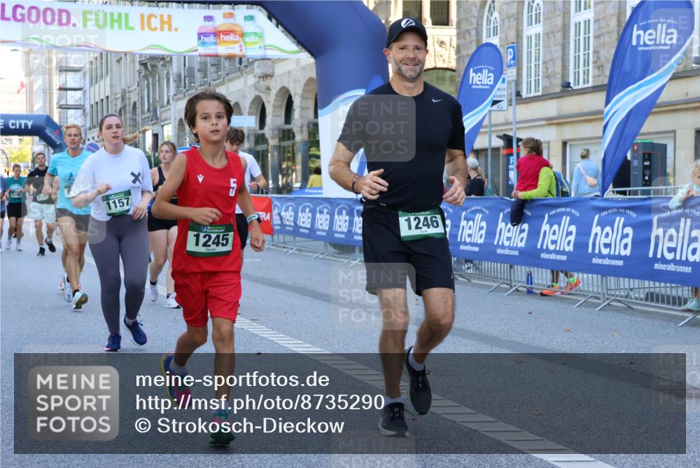 07.09.2025 - BARMER Alsterlauf Strokosch-Dieckow http://msf.ph/oto/8735290 07.09.2025 11:45:16 Ziel 1018, 1058, 1059, 1094 meine-sportfotos.de