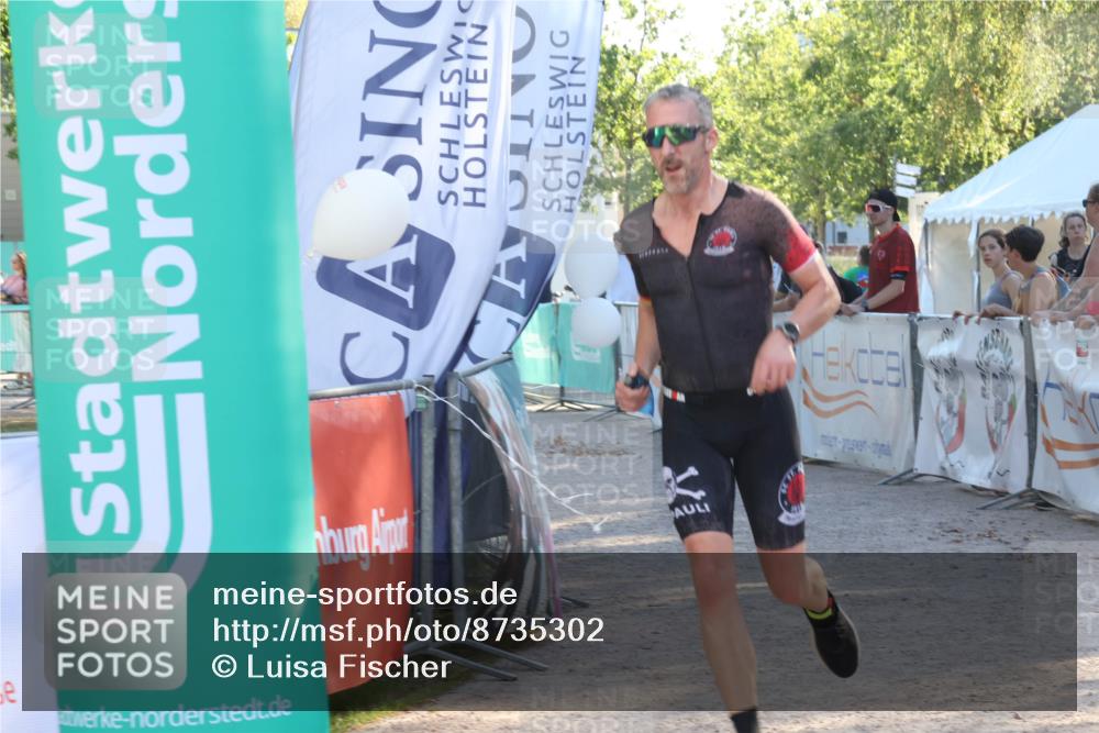 07.09.2025 - 19. Norderstedt Triathlon Luisa Fischer http://msf.ph/oto/8735302 07.09.2025 16:36:43 Ziel 483 meine-sportfotos.de