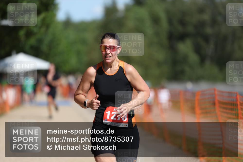 07.09.2025 - 19. Norderstedt Triathlon Michael Strokosch http://msf.ph/oto/8735307 07.09.2025 12:20:12 Laufen 140, 1278 meine-sportfotos.de