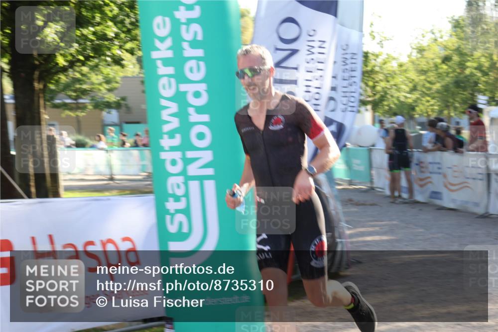 07.09.2025 - 19. Norderstedt Triathlon Luisa Fischer http://msf.ph/oto/8735310 07.09.2025 16:36:44 Ziel 483 meine-sportfotos.de