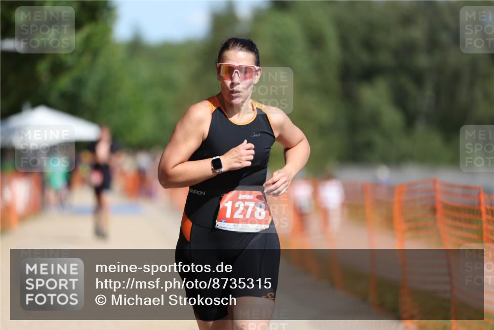 07.09.2025 - 19. Norderstedt Triathlon Michael Strokosch http://msf.ph/oto/8735315 07.09.2025 12:20:13 Laufen 1278 meine-sportfotos.de