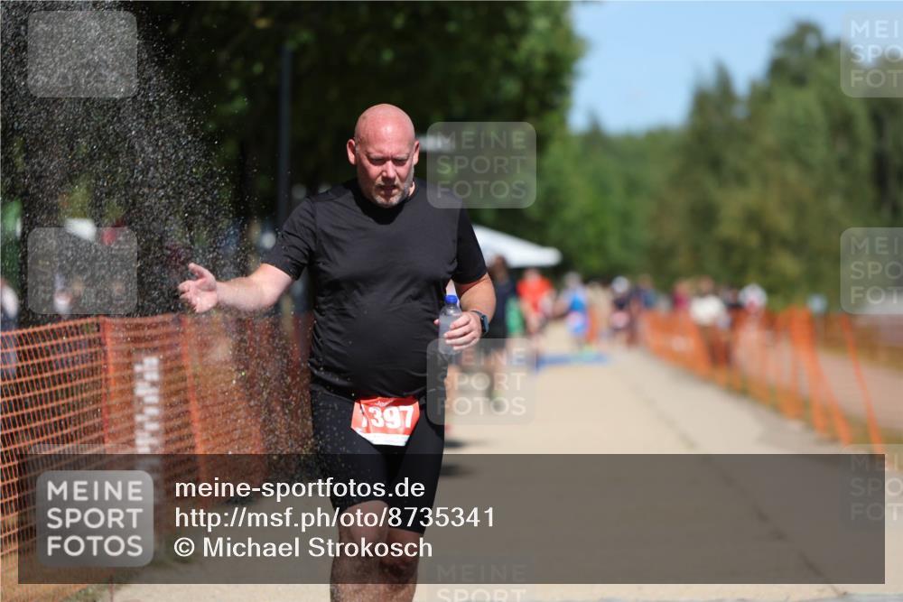 07.09.2025 - 19. Norderstedt Triathlon Michael Strokosch http://msf.ph/oto/8735341 07.09.2025 13:01:50 Laufen 171, 262, 1369, 1380, 1397 meine-sportfotos.de