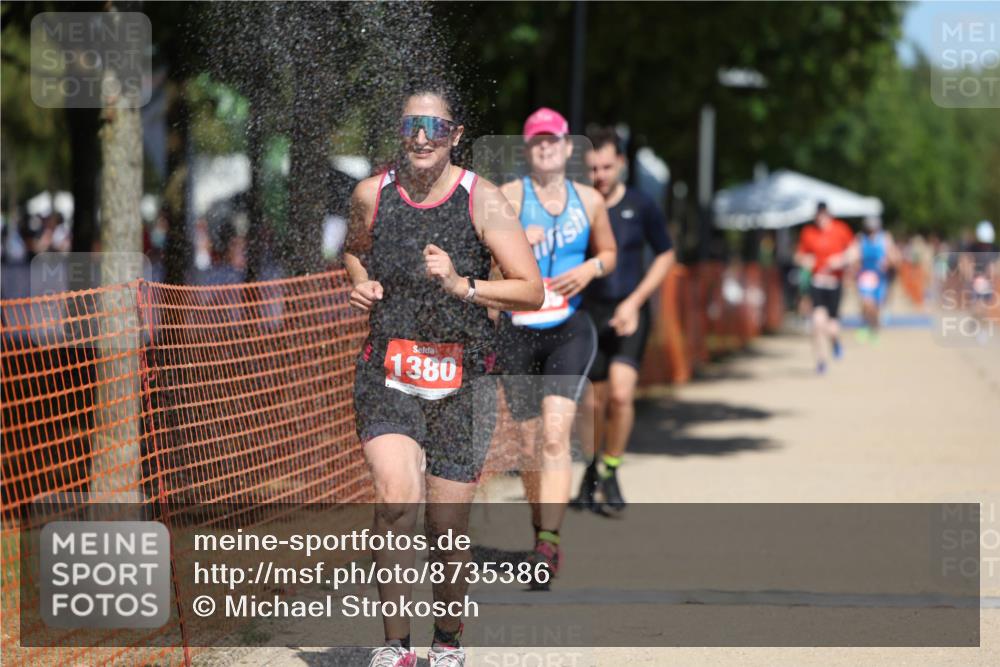 07.09.2025 - 19. Norderstedt Triathlon Michael Strokosch http://msf.ph/oto/8735386 07.09.2025 13:01:56 Laufen 171, 1369, 1380 meine-sportfotos.de