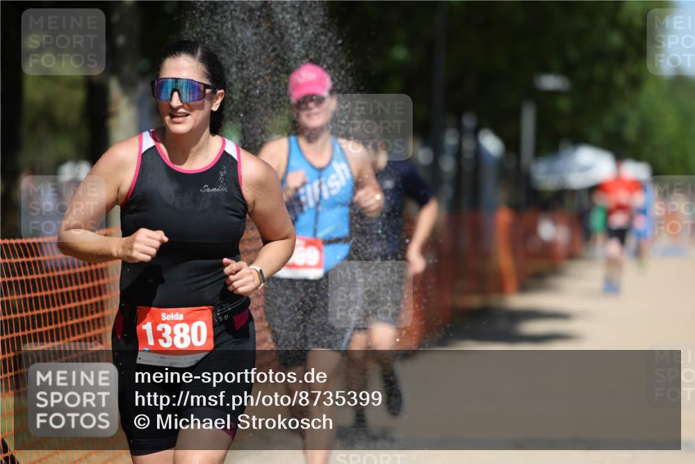 07.09.2025 - 19. Norderstedt Triathlon Michael Strokosch http://msf.ph/oto/8735399 07.09.2025 13:01:57 Laufen 171, 1369, 1380 meine-sportfotos.de