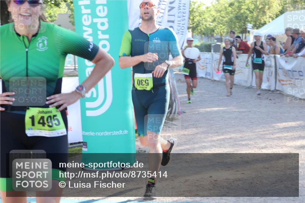 07.09.2025 - 19. Norderstedt Triathlon Luisa Fischer http://msf.ph/oto/8735414 07.09.2025 16:37:14 Ziel 530, 1065, 1495 meine-sportfotos.de