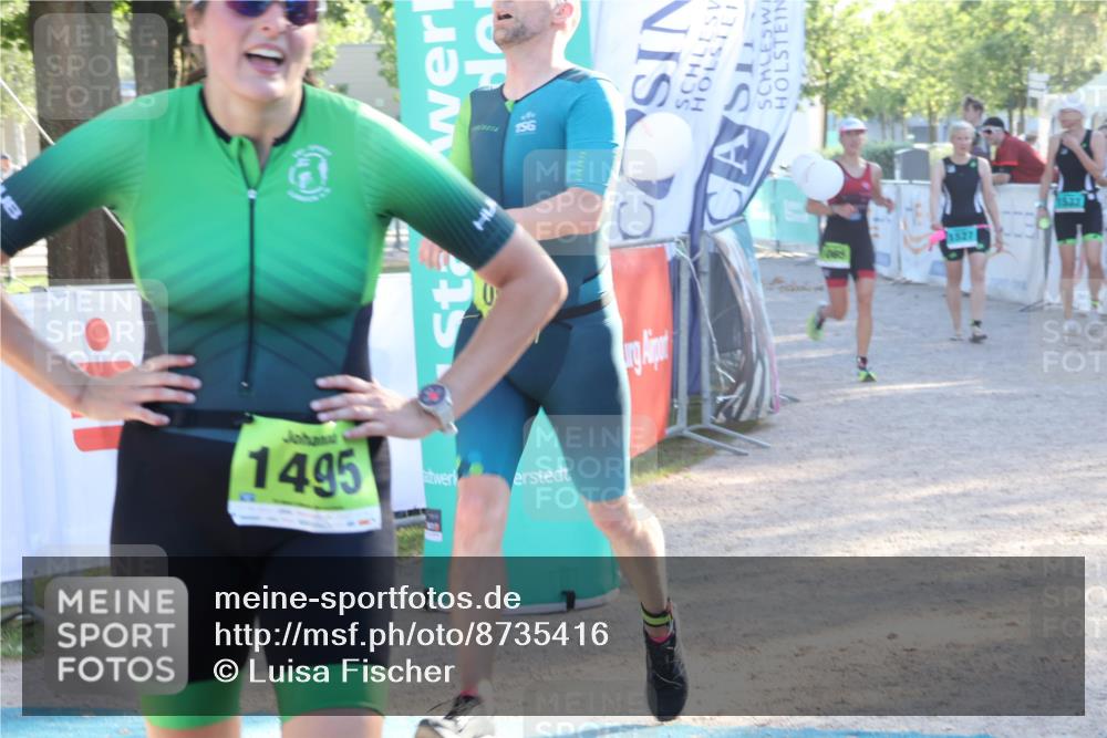 07.09.2025 - 19. Norderstedt Triathlon Luisa Fischer http://msf.ph/oto/8735416 07.09.2025 16:37:14 Ziel 530, 1065, 1495 meine-sportfotos.de