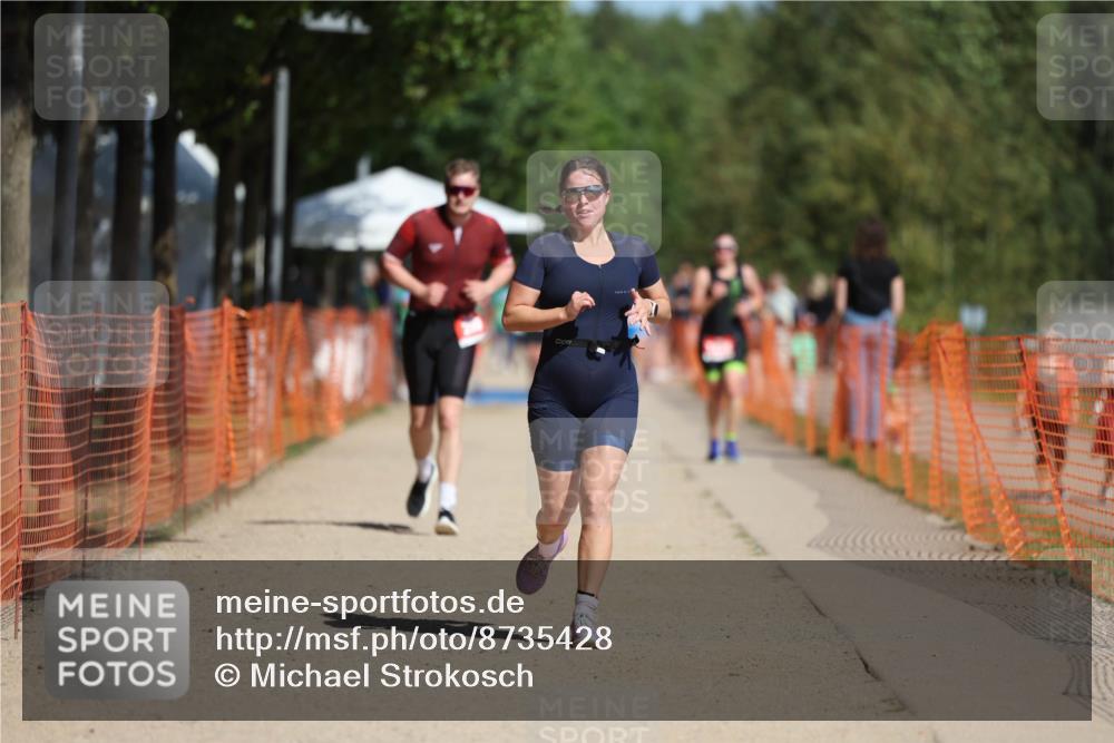07.09.2025 - 19. Norderstedt Triathlon Michael Strokosch http://msf.ph/oto/8735428 07.09.2025 12:20:54 Laufen 280, 1368 meine-sportfotos.de