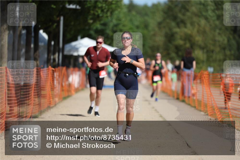 07.09.2025 - 19. Norderstedt Triathlon Michael Strokosch http://msf.ph/oto/8735431 07.09.2025 12:20:54 Laufen 280, 1368 meine-sportfotos.de