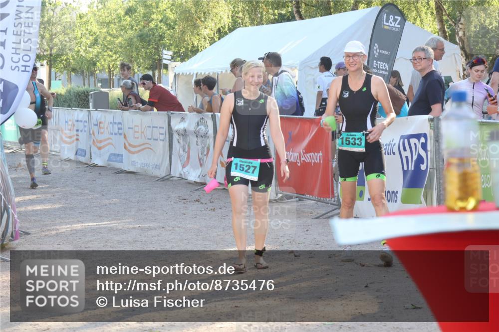 07.09.2025 - 19. Norderstedt Triathlon Luisa Fischer http://msf.ph/oto/8735476 07.09.2025 16:37:21 Ziel 530, 1065, 1527, 1533, 1624 meine-sportfotos.de