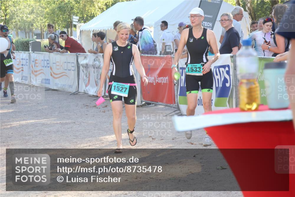 07.09.2025 - 19. Norderstedt Triathlon Luisa Fischer http://msf.ph/oto/8735478 07.09.2025 16:37:22 Ziel 1065, 1527, 1533, 1624 meine-sportfotos.de