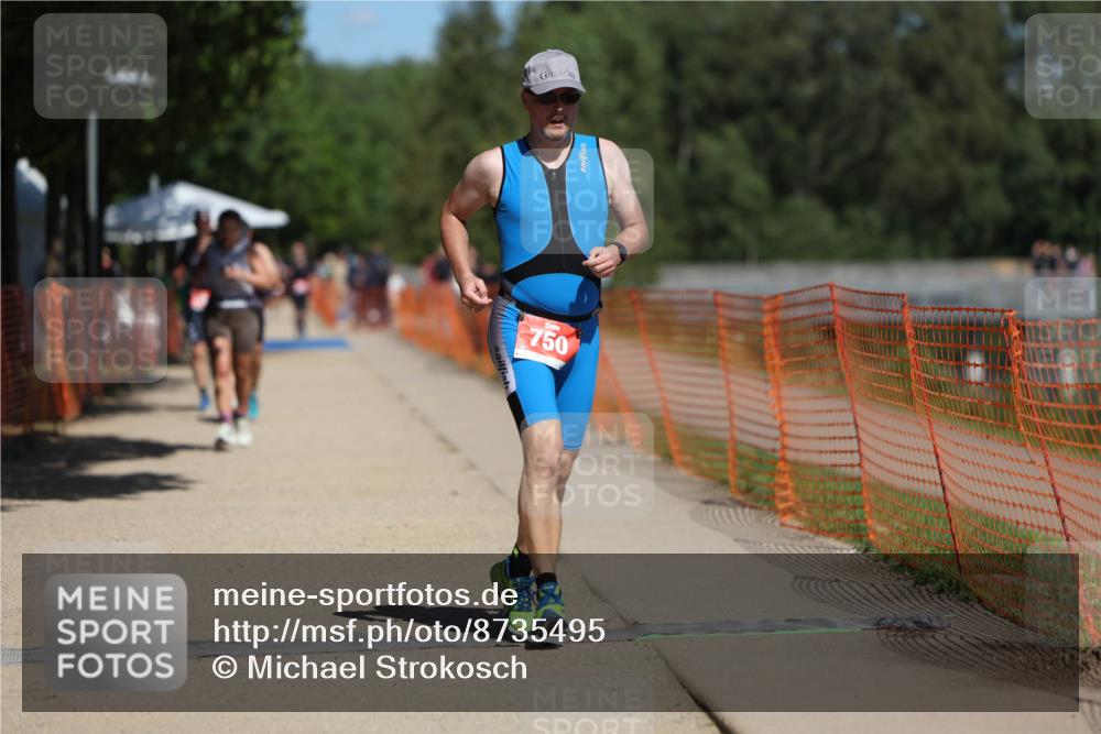 07.09.2025 - 19. Norderstedt Triathlon Michael Strokosch http://msf.ph/oto/8735495 07.09.2025 13:02:10 Laufen 700, 750, 808, 1264, 1293, 1391 meine-sportfotos.de