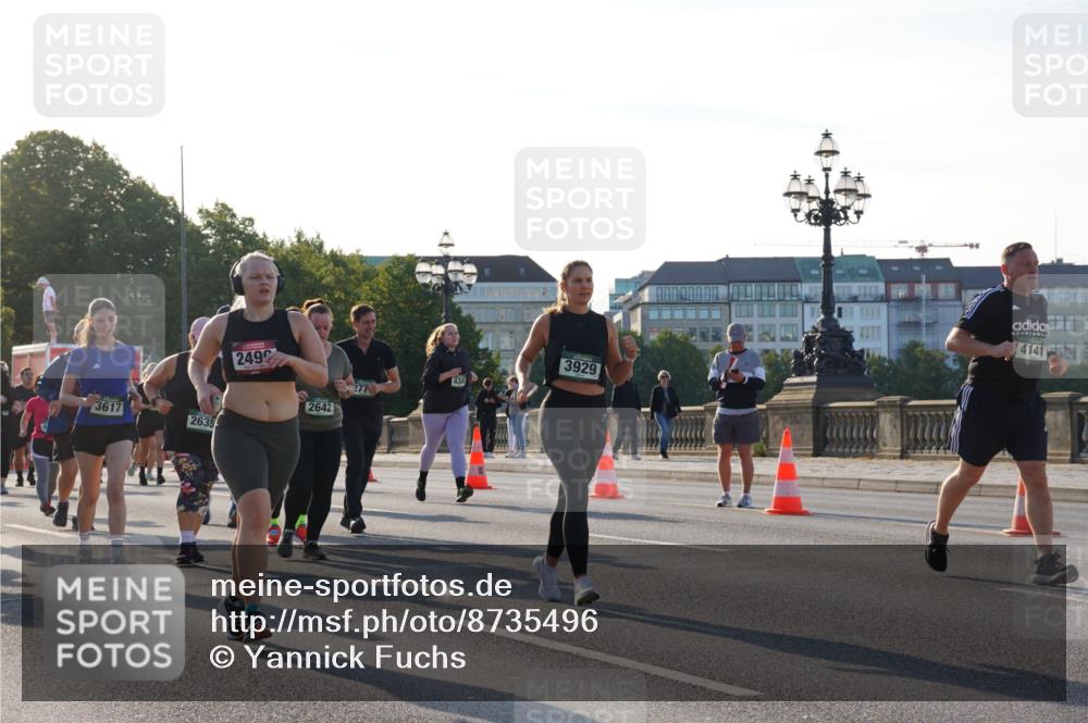 07.09.2025 - BARMER Alsterlauf Yannick Fuchs http://msf.ph/oto/8735496 07.09.2025 09:08:41 Laufen 3617, 2635, 249, 2642, 3929, 4141 meine-sportfotos.de