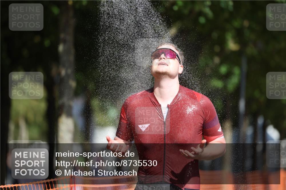 07.09.2025 - 19. Norderstedt Triathlon Michael Strokosch http://msf.ph/oto/8735530 07.09.2025 12:21:02 Laufen 280, 1258 meine-sportfotos.de