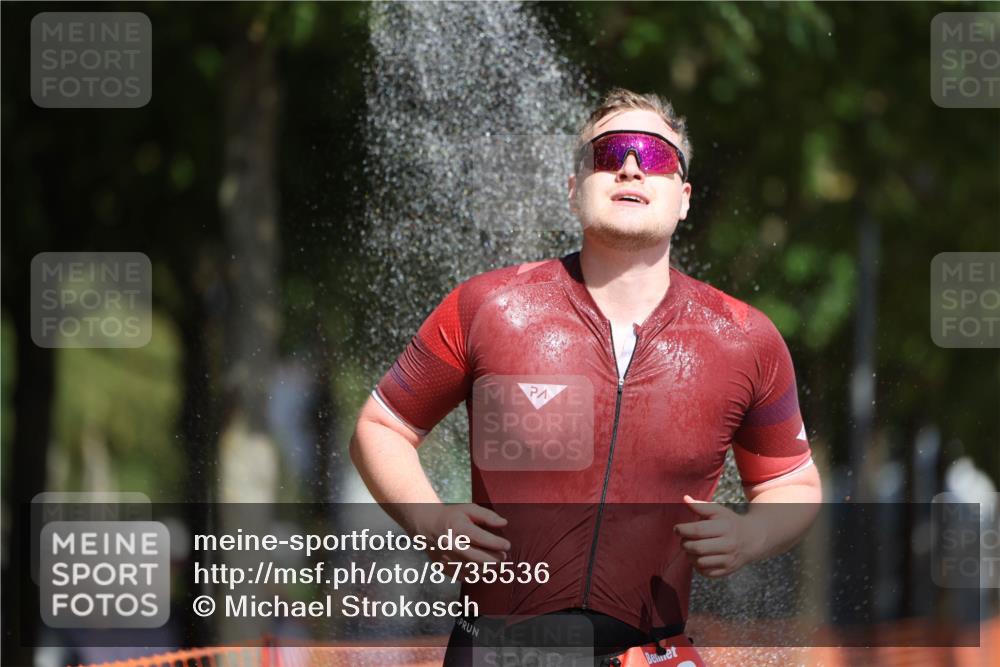 07.09.2025 - 19. Norderstedt Triathlon Michael Strokosch http://msf.ph/oto/8735536 07.09.2025 12:21:02 Laufen 280, 1258 meine-sportfotos.de