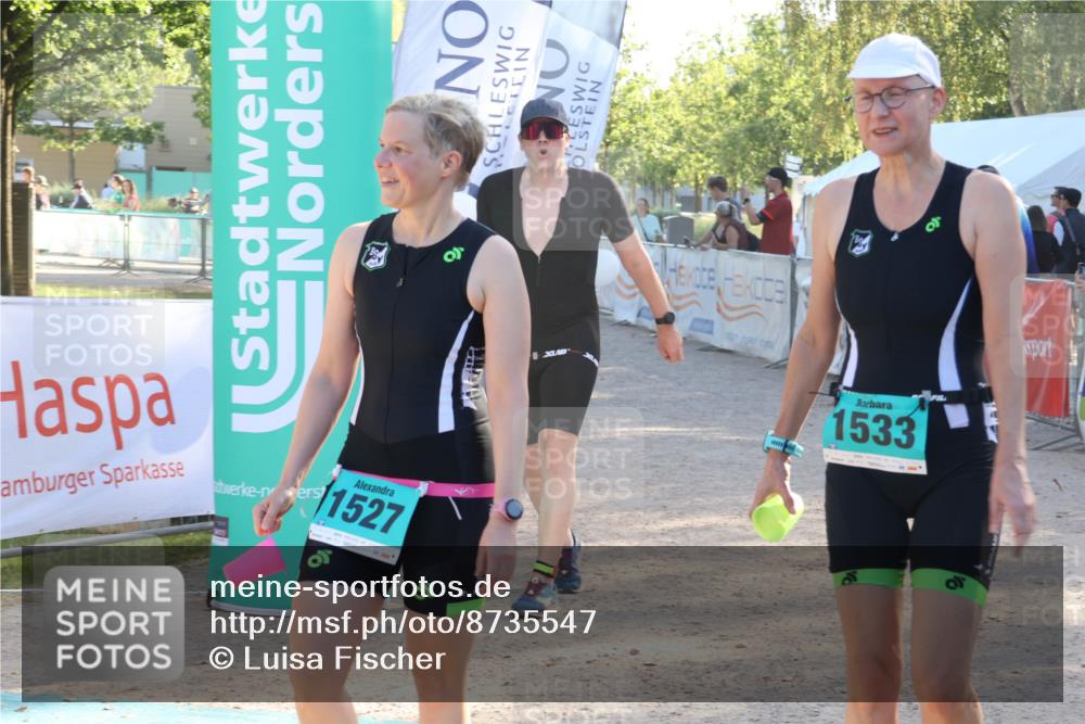 07.09.2025 - 19. Norderstedt Triathlon Luisa Fischer http://msf.ph/oto/8735547 07.09.2025 16:37:27 Ziel 1527, 1533, 1591, 1624 meine-sportfotos.de