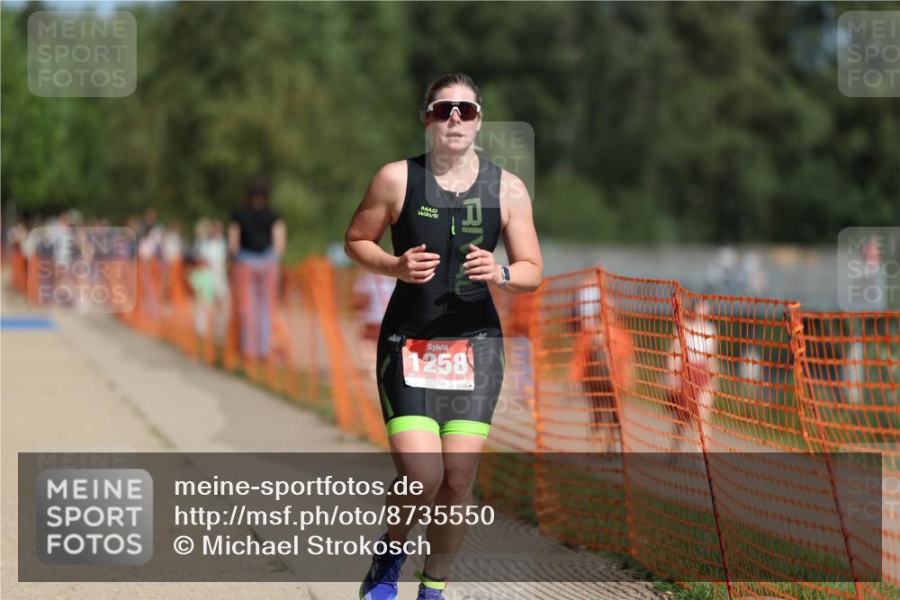 07.09.2025 - 19. Norderstedt Triathlon Michael Strokosch http://msf.ph/oto/8735550 07.09.2025 12:21:06 Laufen 168, 1258 meine-sportfotos.de
