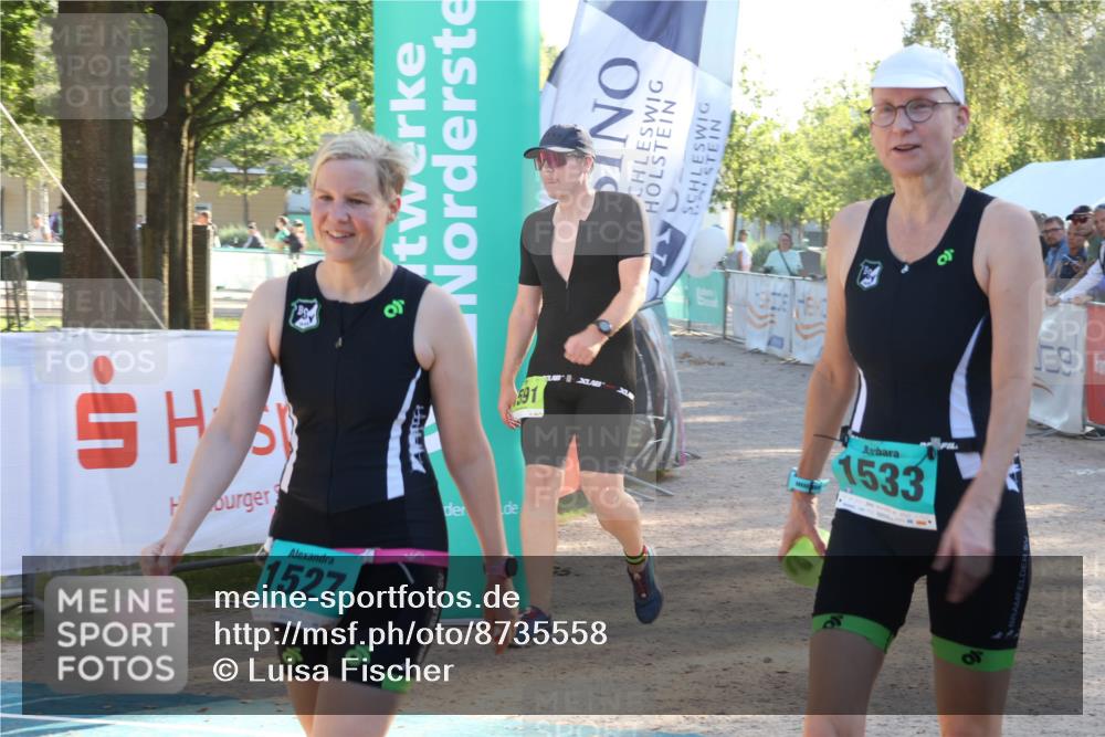 07.09.2025 - 19. Norderstedt Triathlon Luisa Fischer http://msf.ph/oto/8735558 07.09.2025 16:37:28 Ziel 1527, 1533, 1591, 1624 meine-sportfotos.de