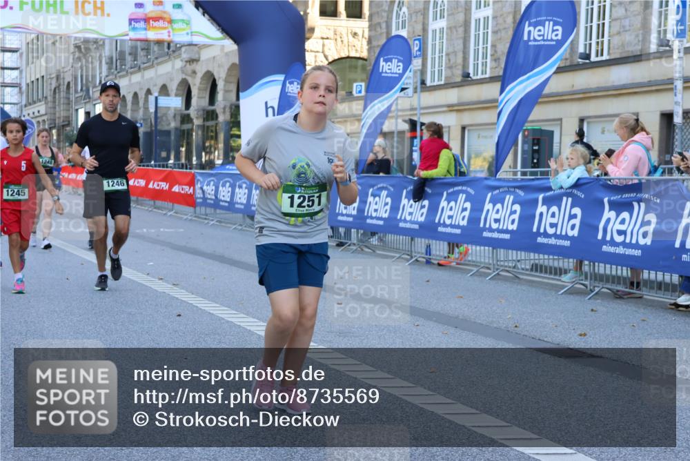 07.09.2025 - BARMER Alsterlauf Strokosch-Dieckow http://msf.ph/oto/8735569 07.09.2025 11:45:13 Ziel 1018, 1058, 1059, 1094 meine-sportfotos.de