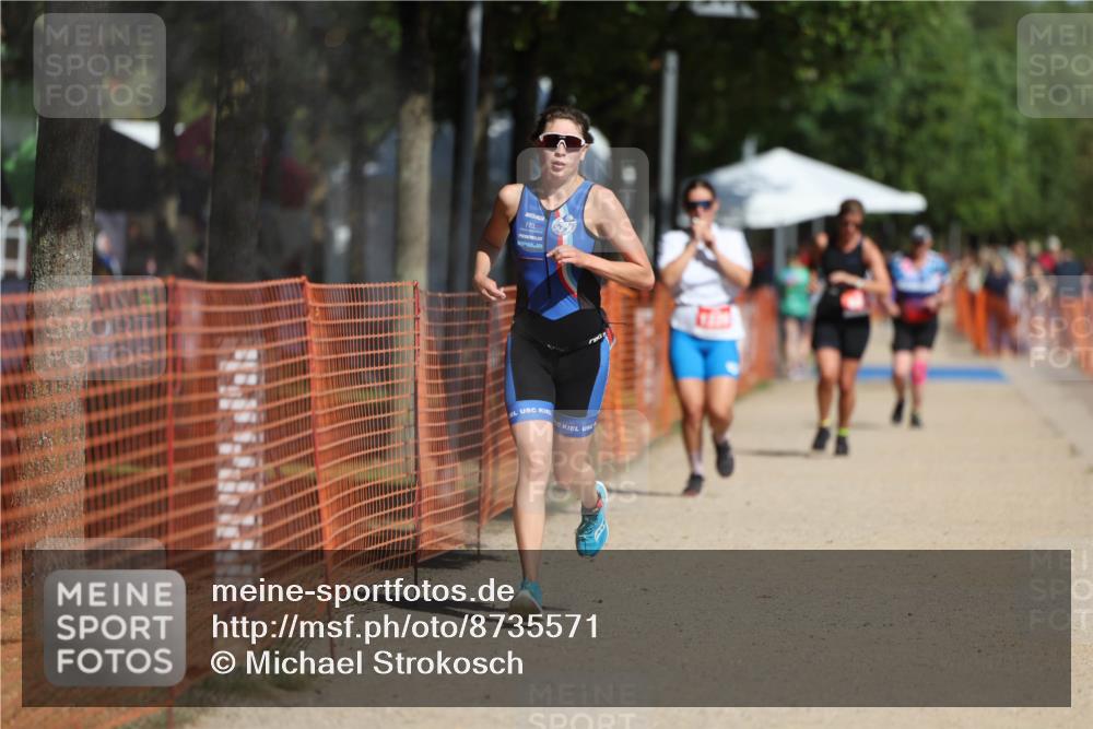 07.09.2025 - 19. Norderstedt Triathlon Michael Strokosch http://msf.ph/oto/8735571 07.09.2025 12:21:09 Laufen 168, 1220, 1258 meine-sportfotos.de