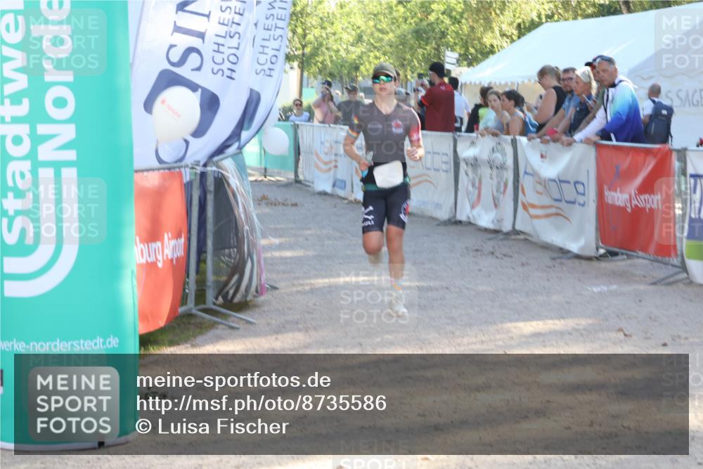 07.09.2025 - 19. Norderstedt Triathlon Luisa Fischer http://msf.ph/oto/8735586 07.09.2025 16:37:37 Ziel 1051, 1610 meine-sportfotos.de
