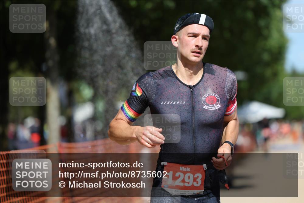 07.09.2025 - 19. Norderstedt Triathlon Michael Strokosch http://msf.ph/oto/8735602 07.09.2025 13:02:20 Laufen 265, 1264, 1293, 1391 meine-sportfotos.de