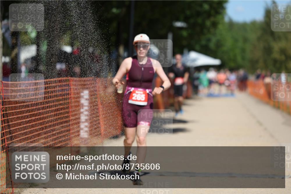 07.09.2025 - 19. Norderstedt Triathlon Michael Strokosch http://msf.ph/oto/8735606 07.09.2025 13:02:24 Laufen 260, 265 meine-sportfotos.de