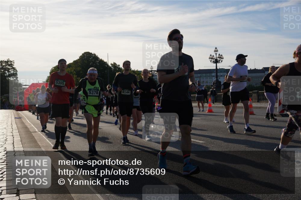 07.09.2025 - BARMER Alsterlauf Yannick Fuchs http://msf.ph/oto/8735609 07.09.2025 09:08:46 Laufen 2848, 5305, 5378, 4144, 2 meine-sportfotos.de