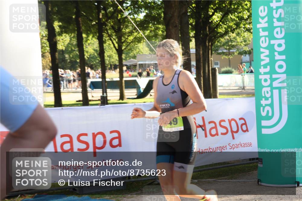 07.09.2025 - 19. Norderstedt Triathlon Luisa Fischer http://msf.ph/oto/8735623 07.09.2025 16:37:48 Ziel 449 meine-sportfotos.de
